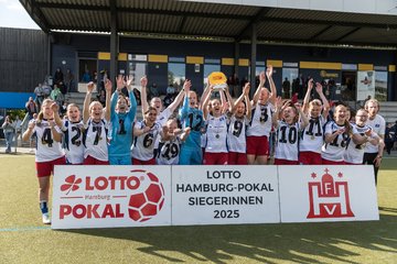 Bild 191 - wBJ Lotto Pokal Finale  Eimsbuetteler TV - Hamburger SV : Ergebnis: 0:3